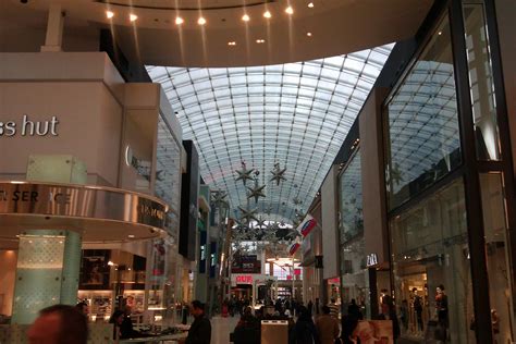 yorkdale shopping centre stores.